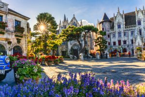 khach-merure-da-nang-ba-na-hills